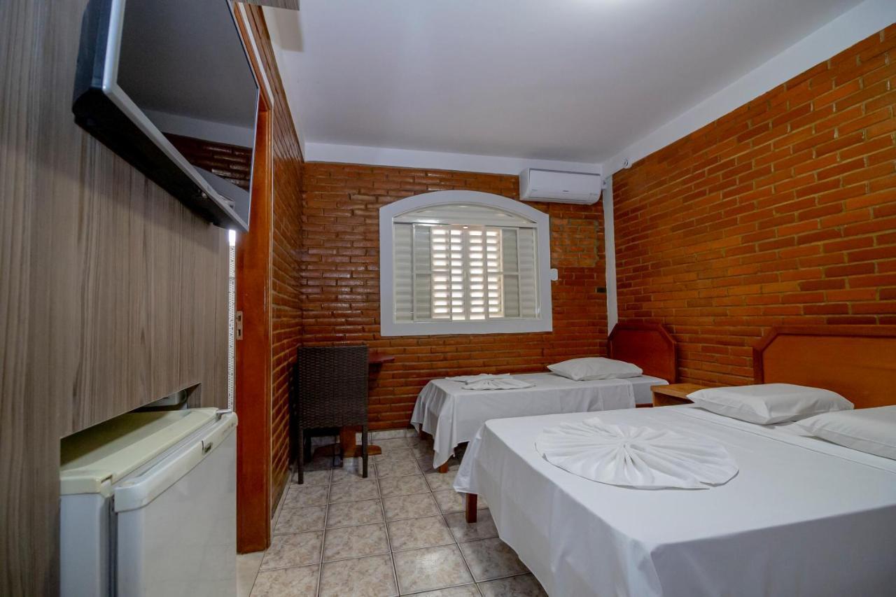 קאלדס נובאס Pousada Recanto Das Caldas מראה חיצוני תמונה